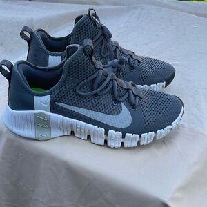 Nike Trainers barely worn